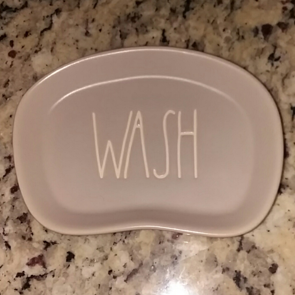 NWT Rae Dunn "WASH" soap dish